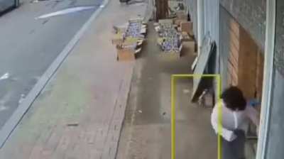 Now that's what you call fear 