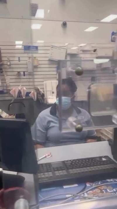 Dude flips out at the post office in Harlem. 