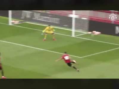 Much awaited footage of the Brogba connection!