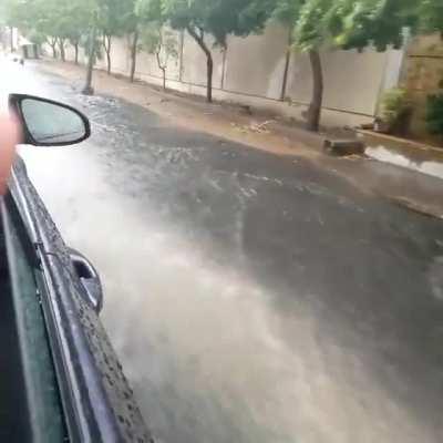 Waterfall in Rain Karachi 😲😲😲