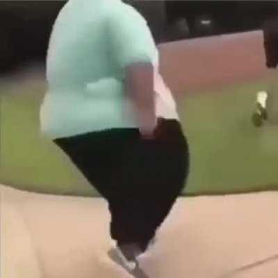 Deji's trainers making him do cardio