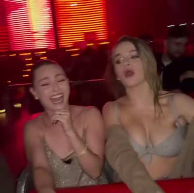 Joey king Hanging out with Annasophia Robb