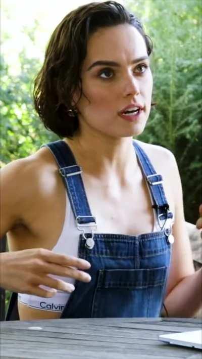 Would love to fuck Daisy Ridley's face