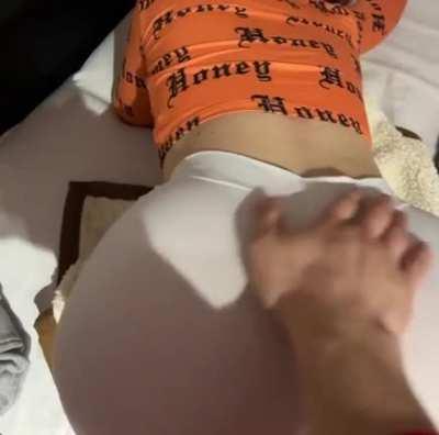 she knows how to be sexy, leave a comment for her