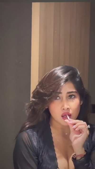 Sofia Ansari trying to seduce her watchman