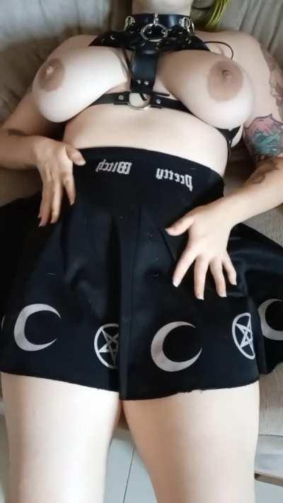 Wanna try and jiggle them yourself?