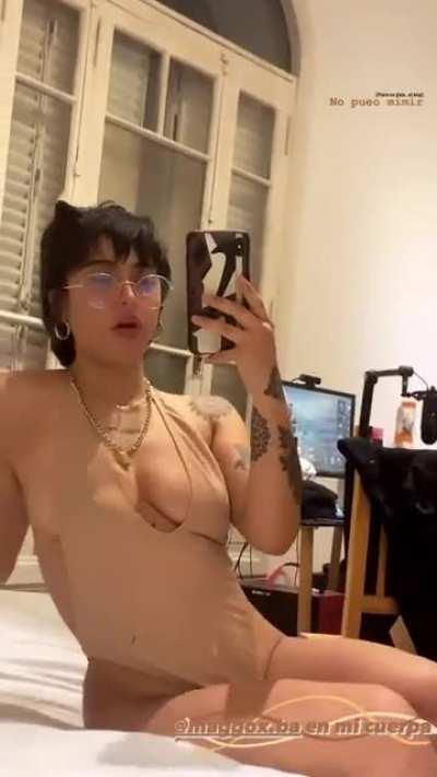 Belenegri IG story 🤤