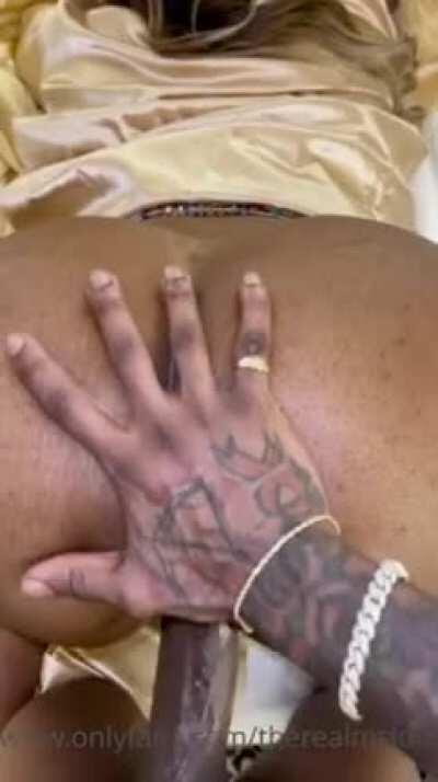 ForTheLeakersAndPlugs - Video #2762