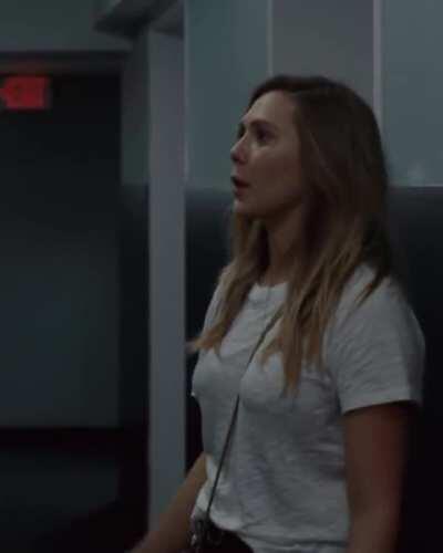 A round of applause for that purse strap