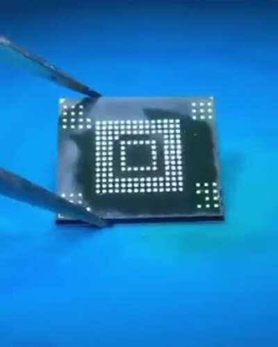 Repairing a mobile device