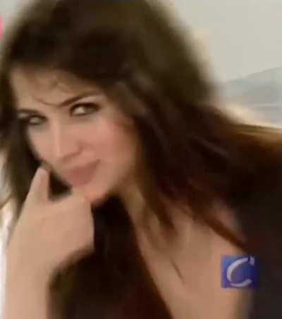 Ana de Armas caught you peaking.