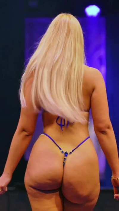 karen (@karenrodriguez)