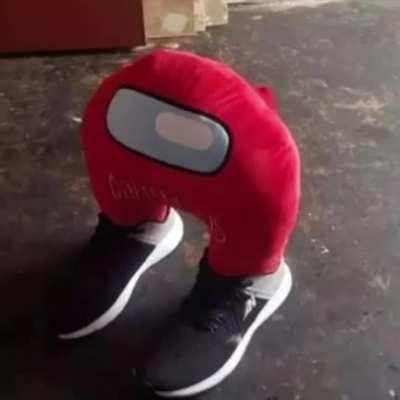 Rare video of Apandah paying his taxes.