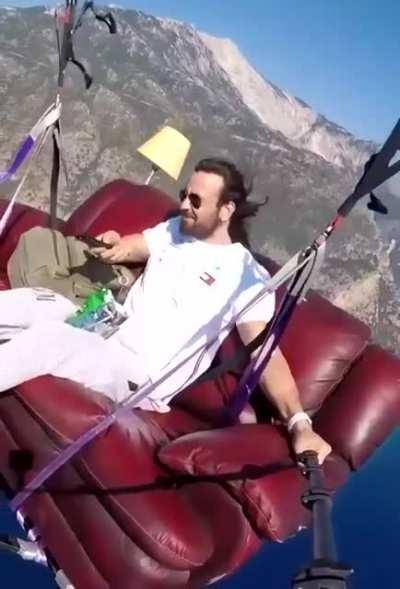 That sure looks safe