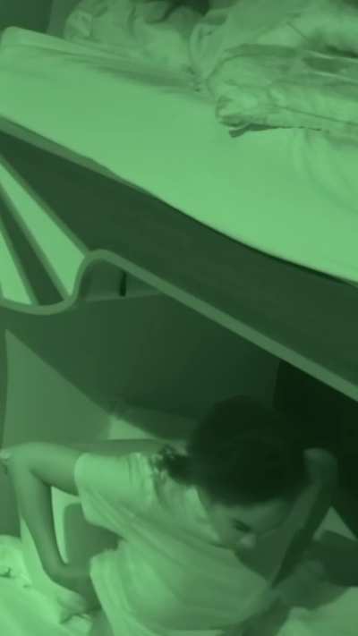 Ashley Taking Off Her Bra See Through - 2025-08-06 BB27