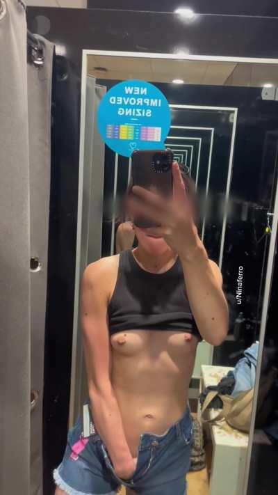 Horny in the changing room 