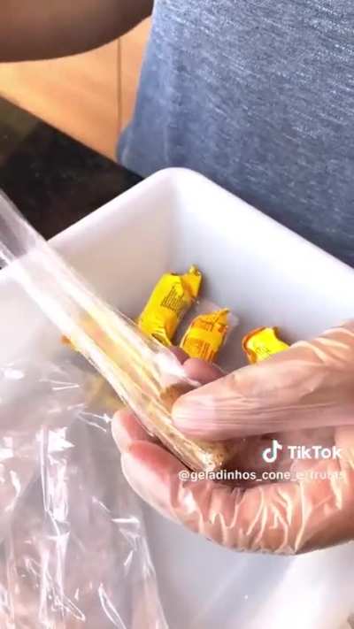 Me ajuda a achar o nome dessa música 