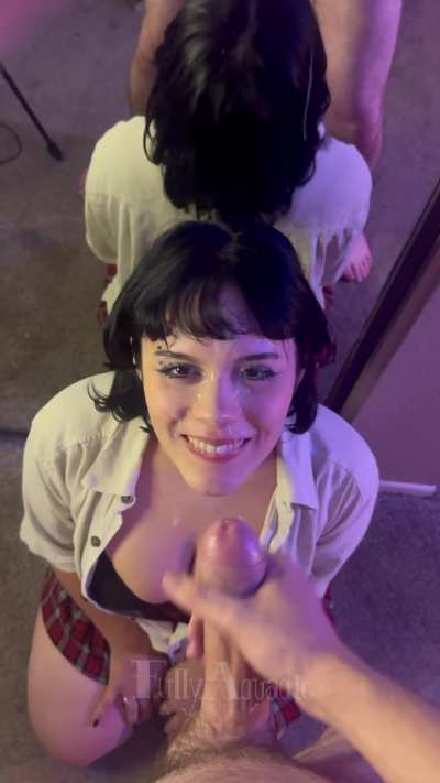 Amateur doesn’t even flinch during her facial