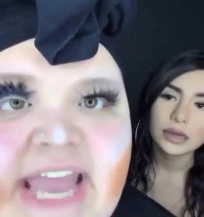 Pee sin players when they keep dying to Queenvelynn and start being shittalked by the entire team