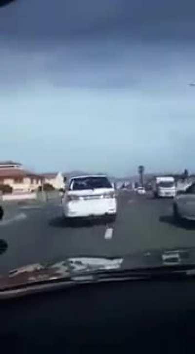 SAPS Flying Squad chase a hijacked vehicle in Ottery