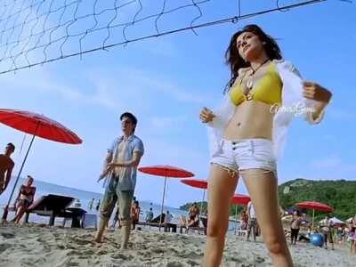 Anushka bhabhi ke kaatil figure.