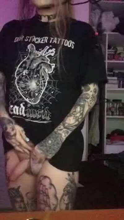 You like e-girls with a surprise, don't you?