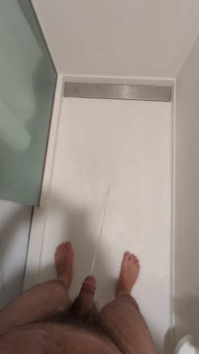 Morning shower in my hotel room 