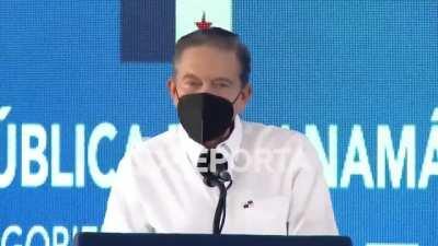 Alguien puede explicar esto?