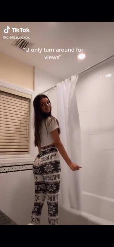 Diellza famous pants 