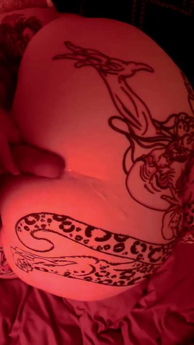 Came so hard it got on the floor