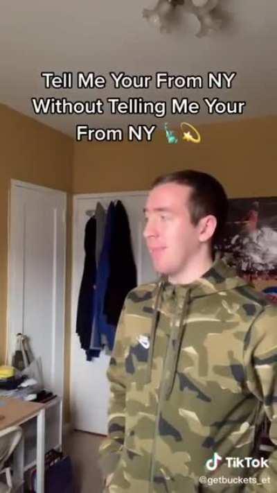 Watches Desus & Mero once