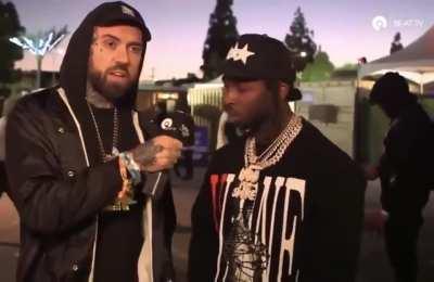 Pop paying his respects to Juice WRLD💫