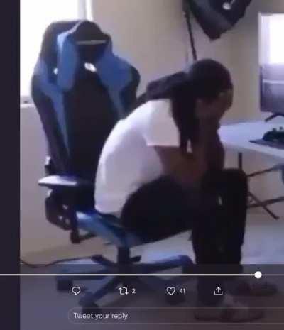 These comments too real 💯🤧 …