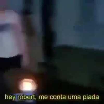 روبرت , أحكي لي نكتة