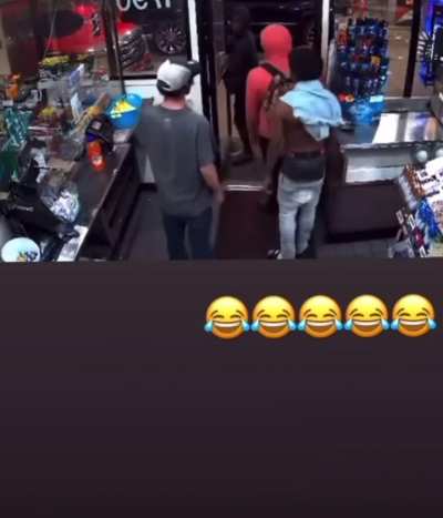 He should of just took the loss 🤦🏽‍♂️