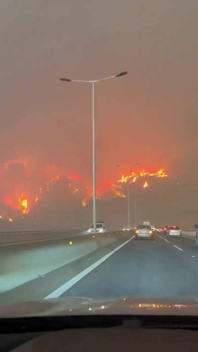 Dantesque views of the wildfires in Villa Alemana, región de Valparaíso, Chile on February 2, 2024.