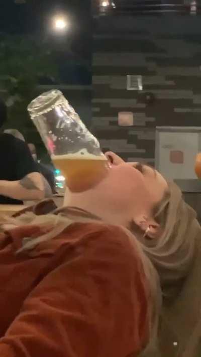 Вот это талант. Женюсь! Подумал он