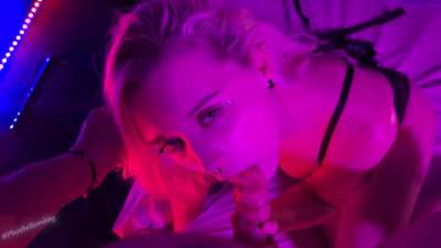 Sucking an older man's cock at the sex party