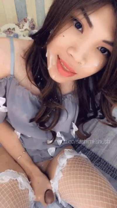 Feel free to add yours too, as you can see I like how they feel on my face. 😉