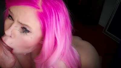 I want every inch down my throat 💕