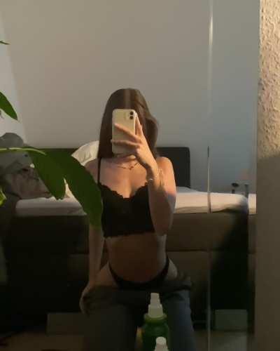 20 DAYS FREE TRIAL 💦😈 Follow the best, leave the rest🤫! Daddys favorite girl is ready for you ❤️