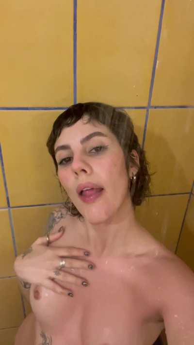 a ✨hot✨ shower can always calm this autistic baddie 😌