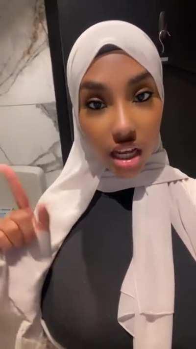 Got new content coming in today 🇧🇩🇵🇰 🇸🇴 