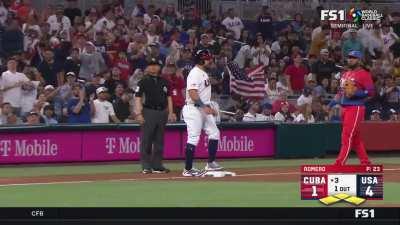 [Highlight] Pete Alonso keeps the line moving and knocks out Romero with an RBI single