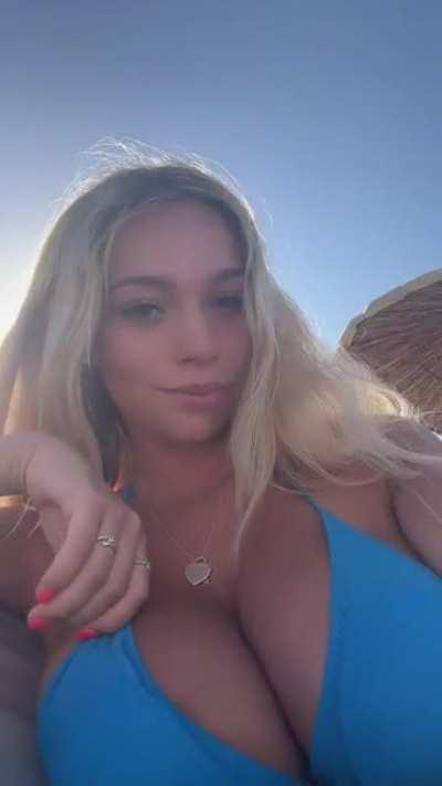 I love blondes 6 IRTR