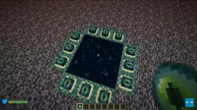 This man shows glitch of building end portal in the nether