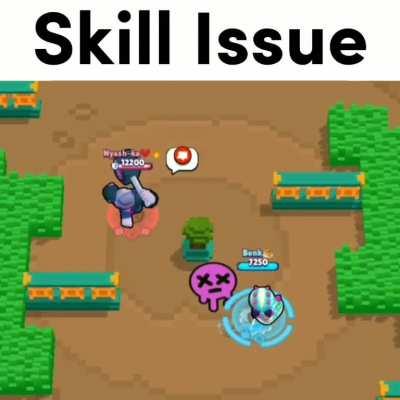 I know I was annoying him by staying behid the wall, but damn... he needed just one shot for his super