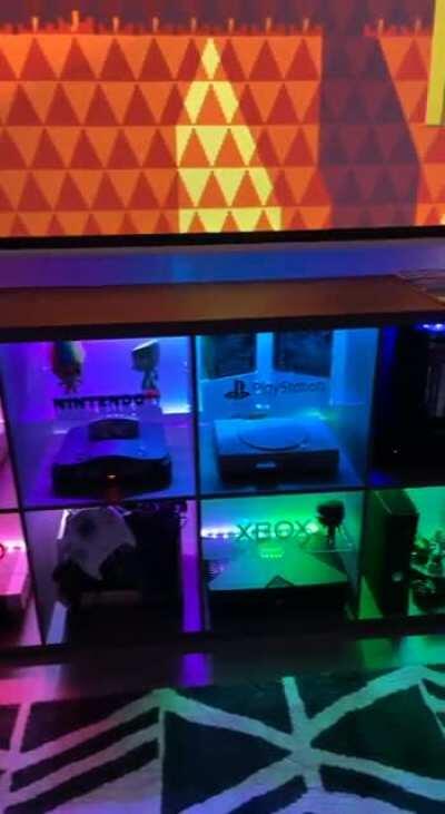 I started collecting and putting my game room together one month before pandemic. Today it’s finally done 💙