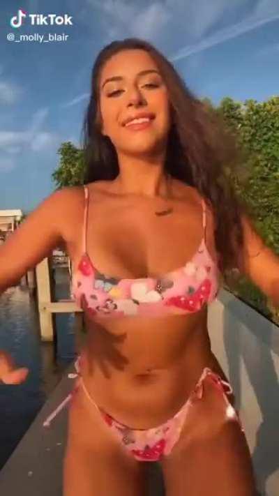 She loves jiggling it