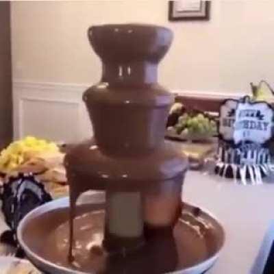 nobody: morz anus at 3 am: